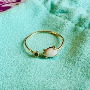 La Kaiser Gold Ring Opal & Black Diamond